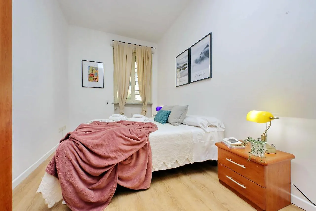 Comfortable Rubicone Apartment Rome